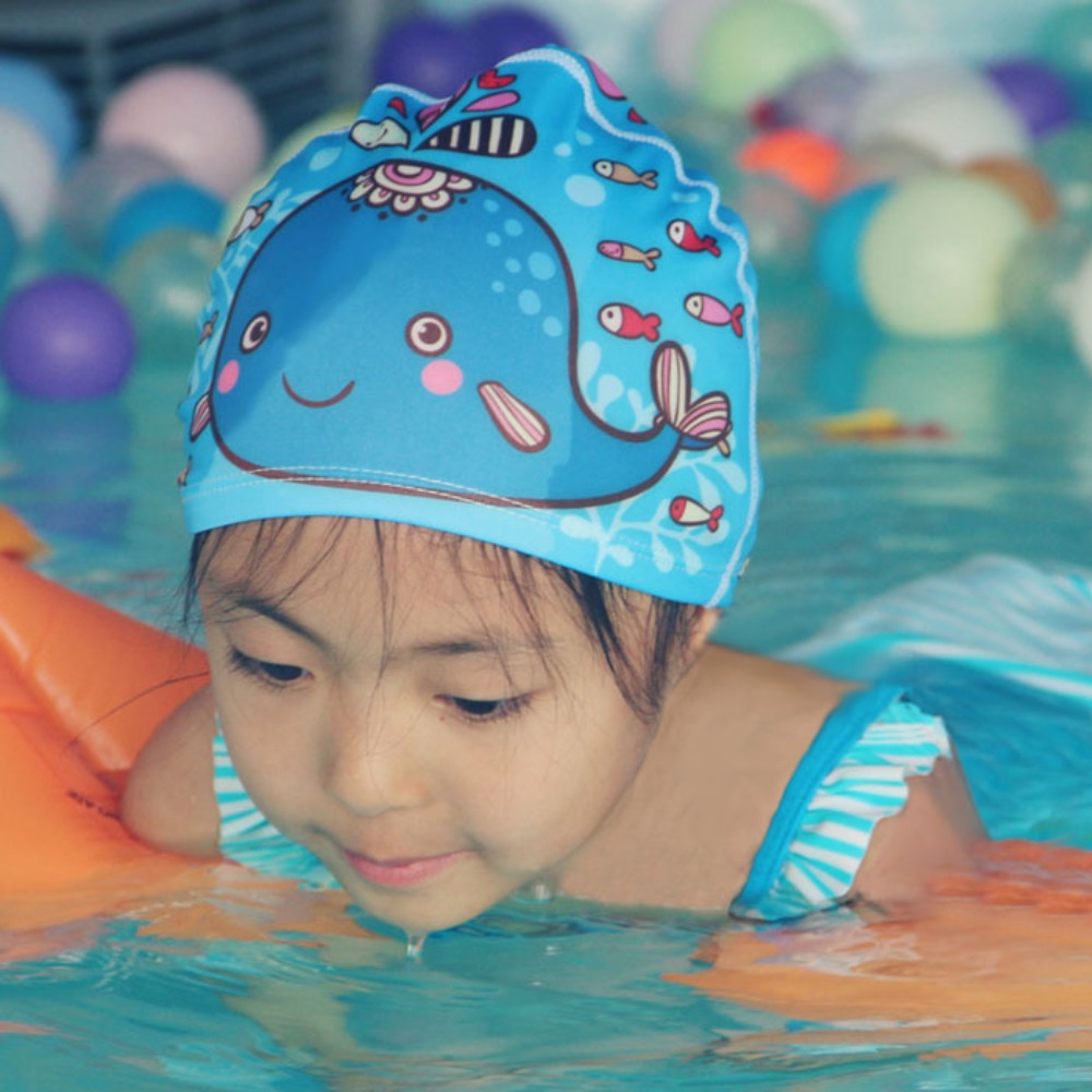 قبعة سباحة جديدة للأطفال بتصمي - مراجعة Aquatic Sports Cap وسعره